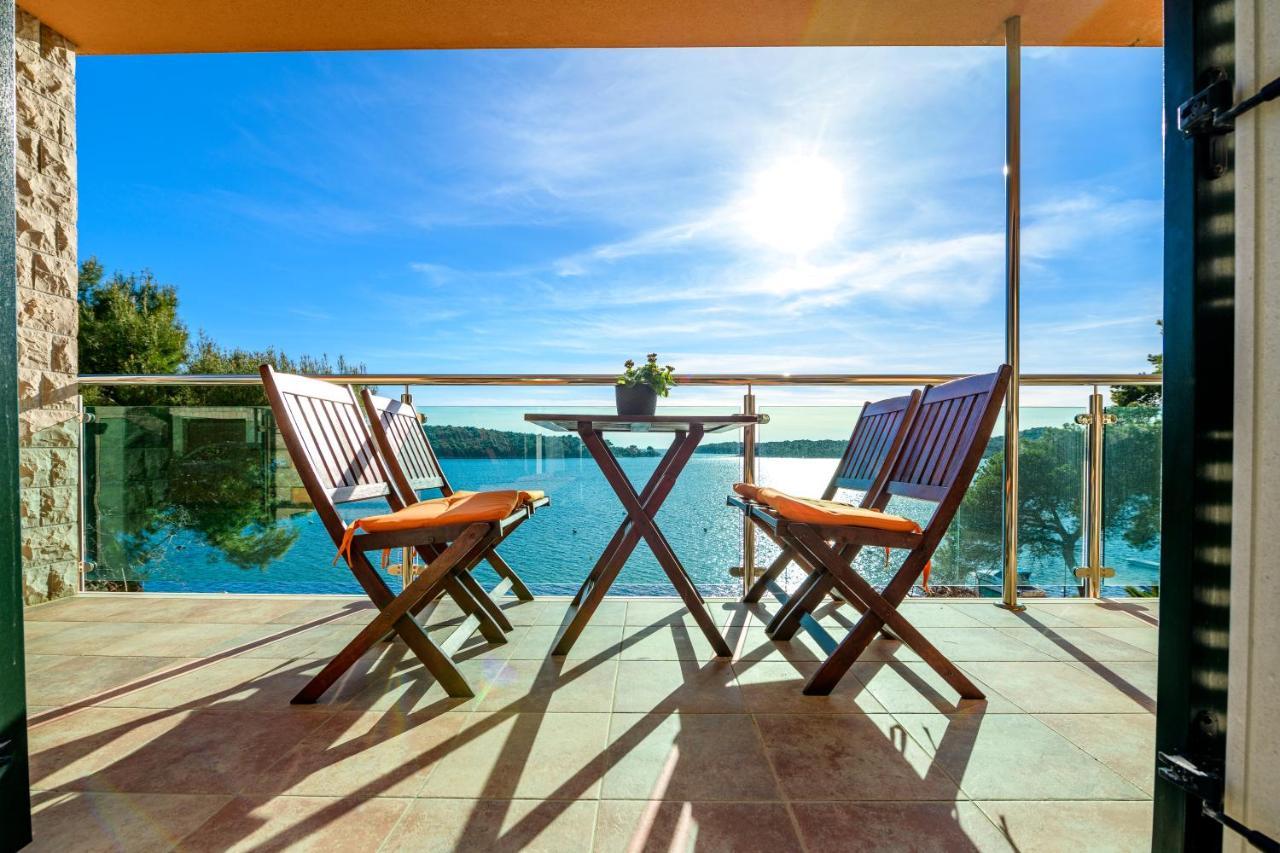 Villa Magnolia Mali Lošinj Eksteriør bilde