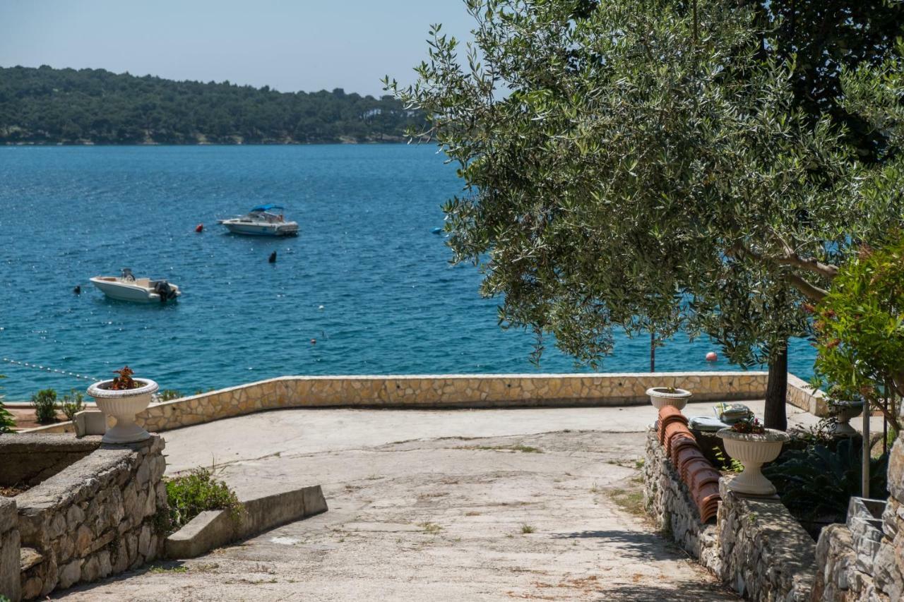 Villa Magnolia Mali Lošinj Eksteriør bilde