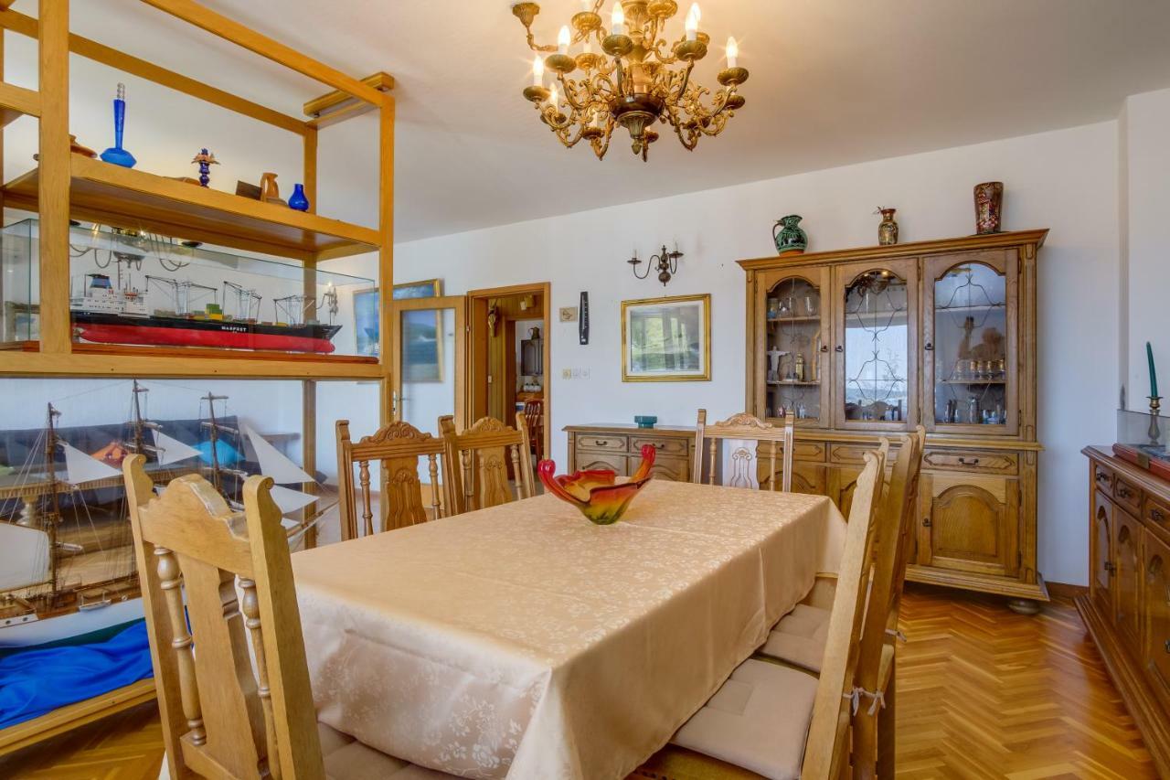 Villa Magnolia Mali Lošinj Eksteriør bilde