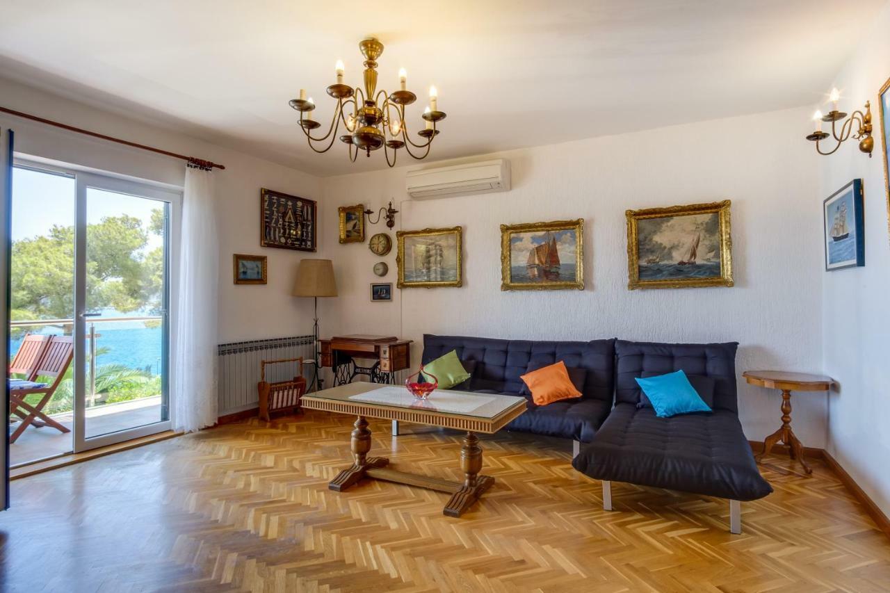 Villa Magnolia Mali Lošinj Eksteriør bilde