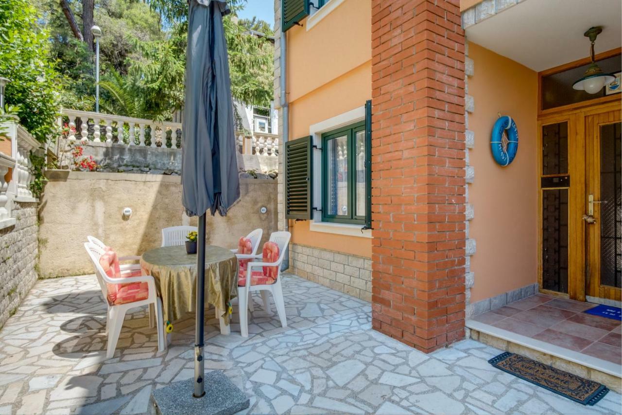 Villa Magnolia Mali Lošinj Eksteriør bilde