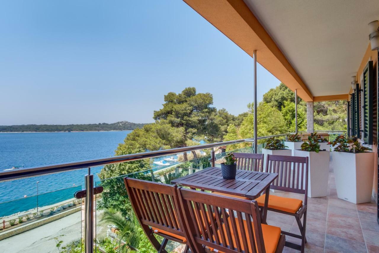 Villa Magnolia Mali Lošinj Eksteriør bilde